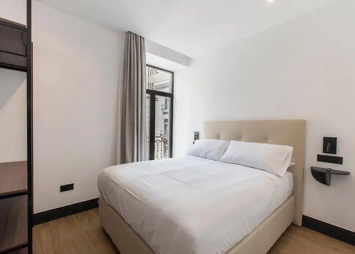 מלון דירות Rs Boutique 4*